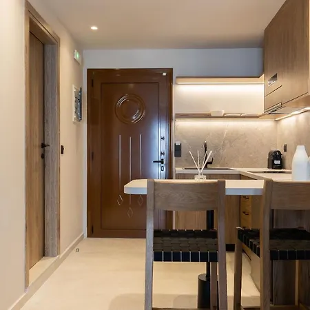 Niro Beachfront Living Apartament